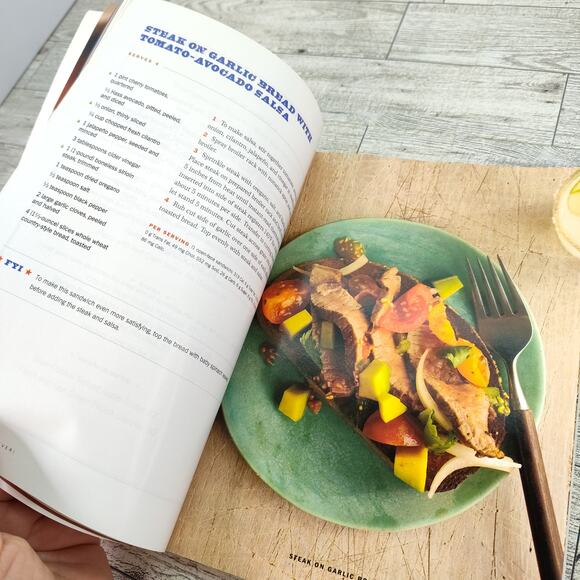 Weight Watchers Best Darn Food Ever Points Plus Cookbook 140 Comfort Classsics - Picture 7 of 14